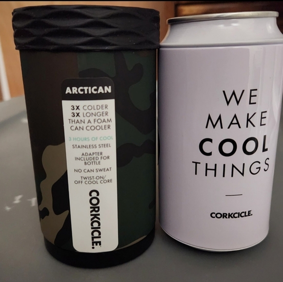 Camo Corkcicle Can Cooler New w/tag - Picture 1 of 3